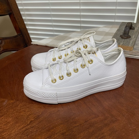 Converse Chuck Taylor All Star Lift Platform Golden Hits - Picture 1 of 11
